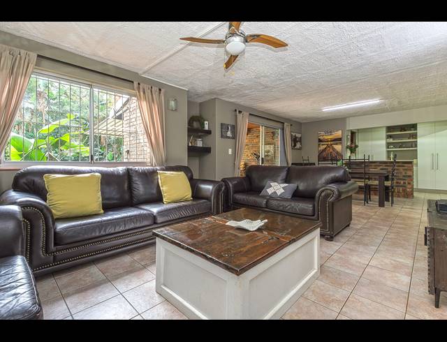 5 BEDROOM DUPLEX FOR SALE IN WESTVILLE